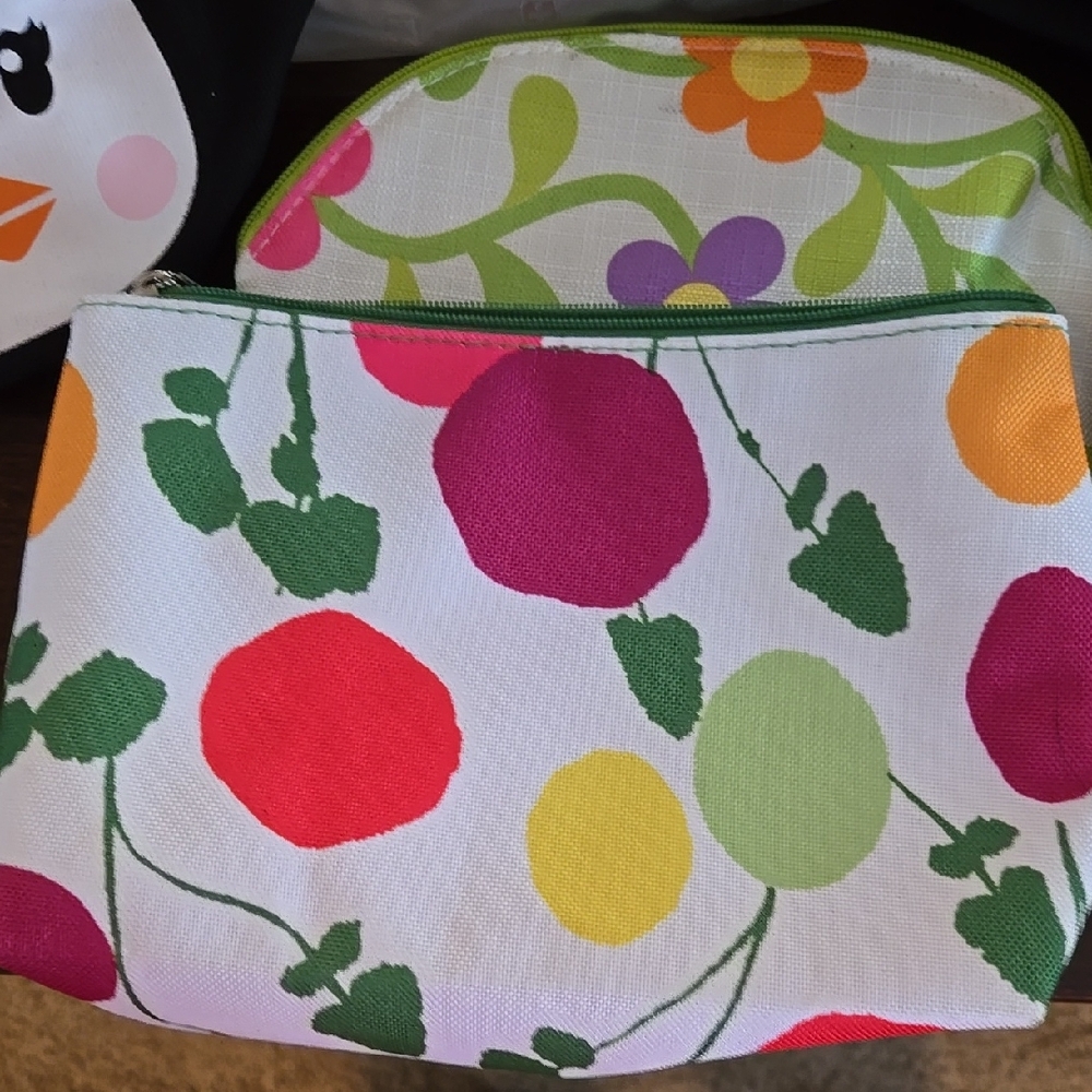 Makeup Bag Collection - Picture 3 of 11